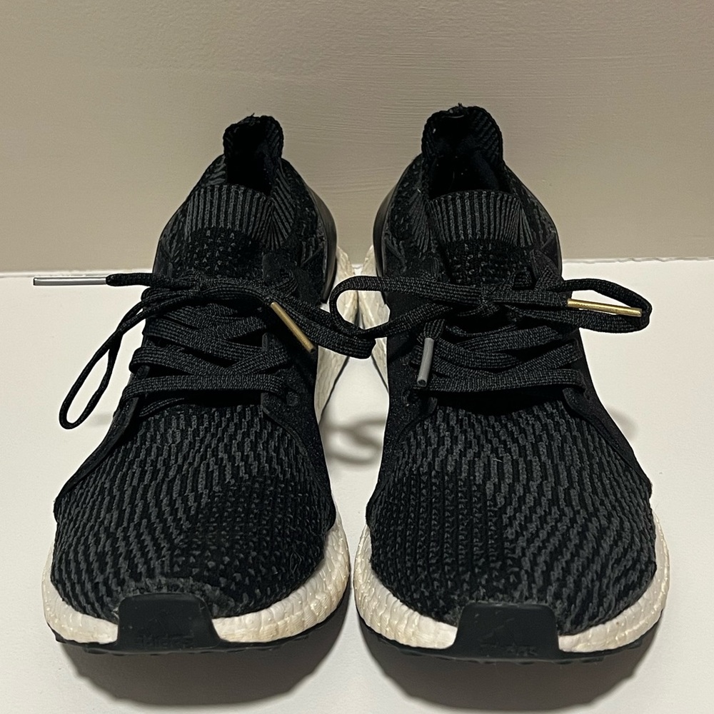 Adidas Women Running Ultraboost 19 Black/Dark Grey Heather/Onix Size 9.5